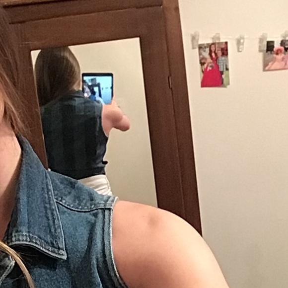 Jean vest - Picture 7 of 7